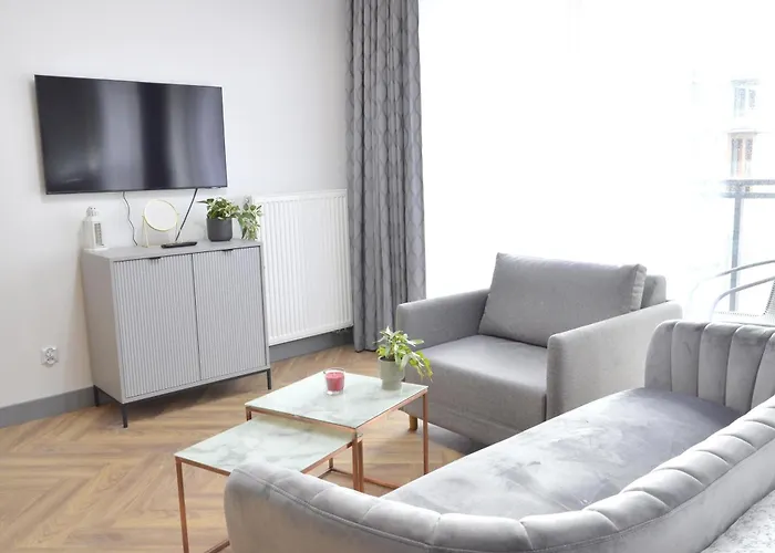 Private Parking, Secure Building - Old Town & Main Station Apartment Danzig