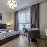 Private Parking, Secure Building - Old Town & Main Station * Gdańsk