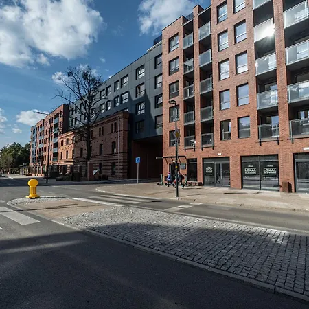 Private Parking, Secure Building - Old Town & Main Station 公寓