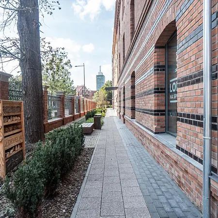Private Parking, Secure Building - Old Town & Main Station * Danzica