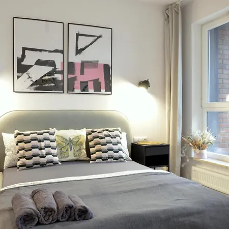 Private Parking, Secure Building - Old Town & Main Station * Gdańsk