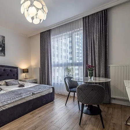 Private Parking, Secure Building - Old Town & Main Station * Gdansk