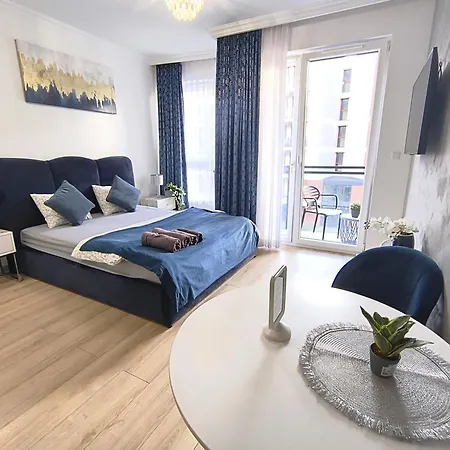 Private Parking, Secure Building - Old Town & Main Station Gdansk